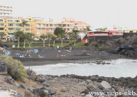 Вулканический песок на пляжах Тенерифе черного цвета, он обладает целебными свойствами.