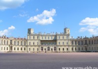 Гатчинский дворец со стороны плаца